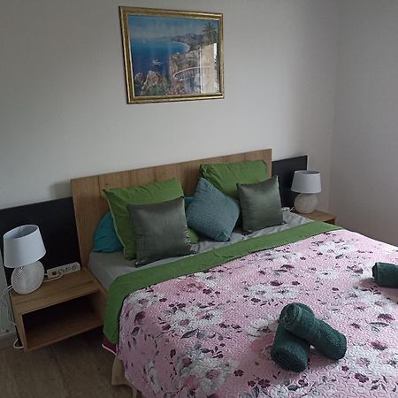 Chambre Privee Montaigu-Vendee Esterno foto