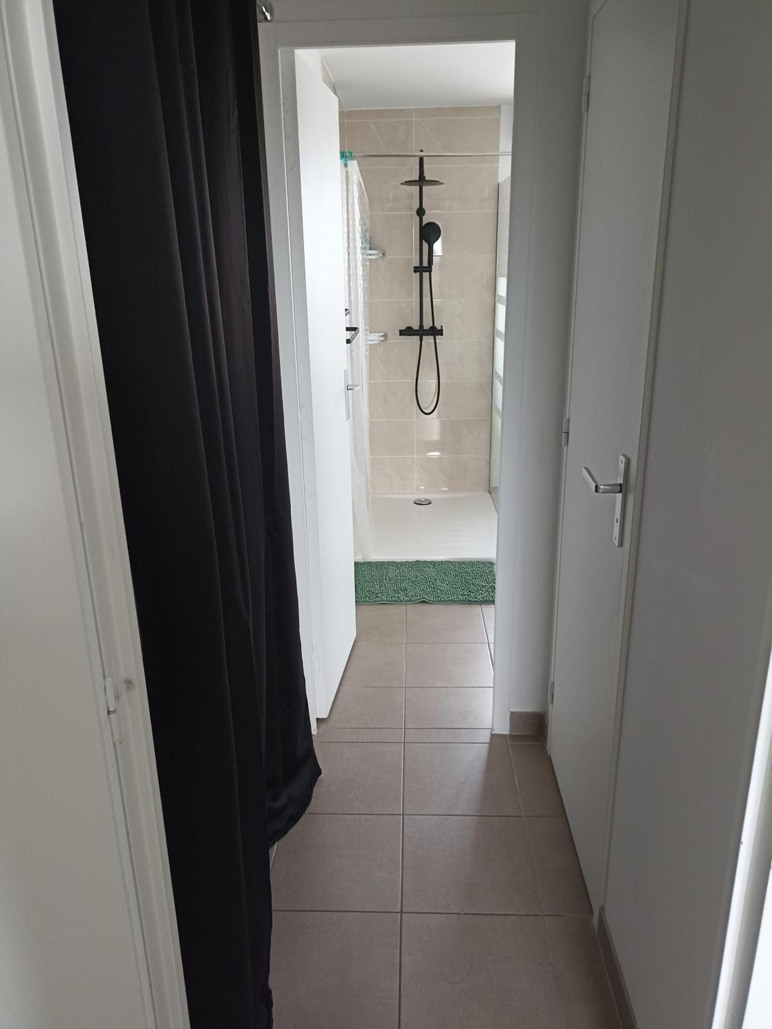 Chambre Privee Montaigu-Vendee Esterno foto